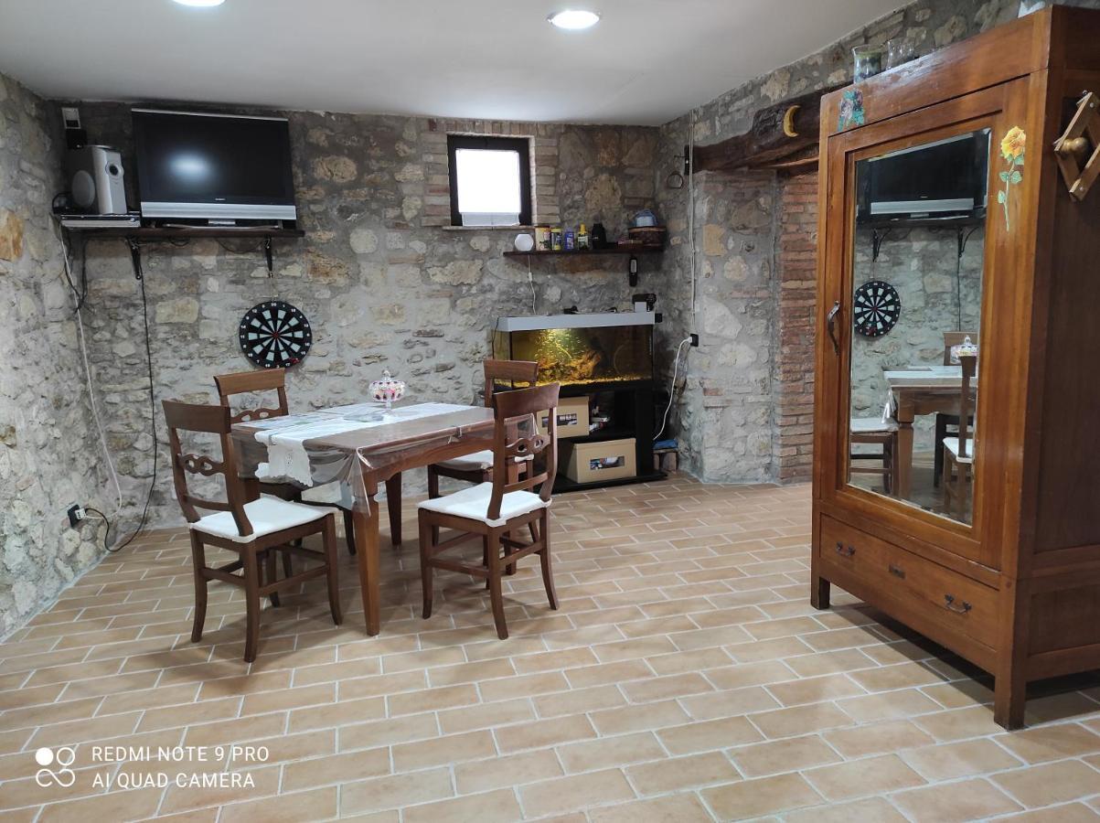 Giardino Casa Selciata Apartment Calvi dell' Umbria Ngoại thất bức ảnh