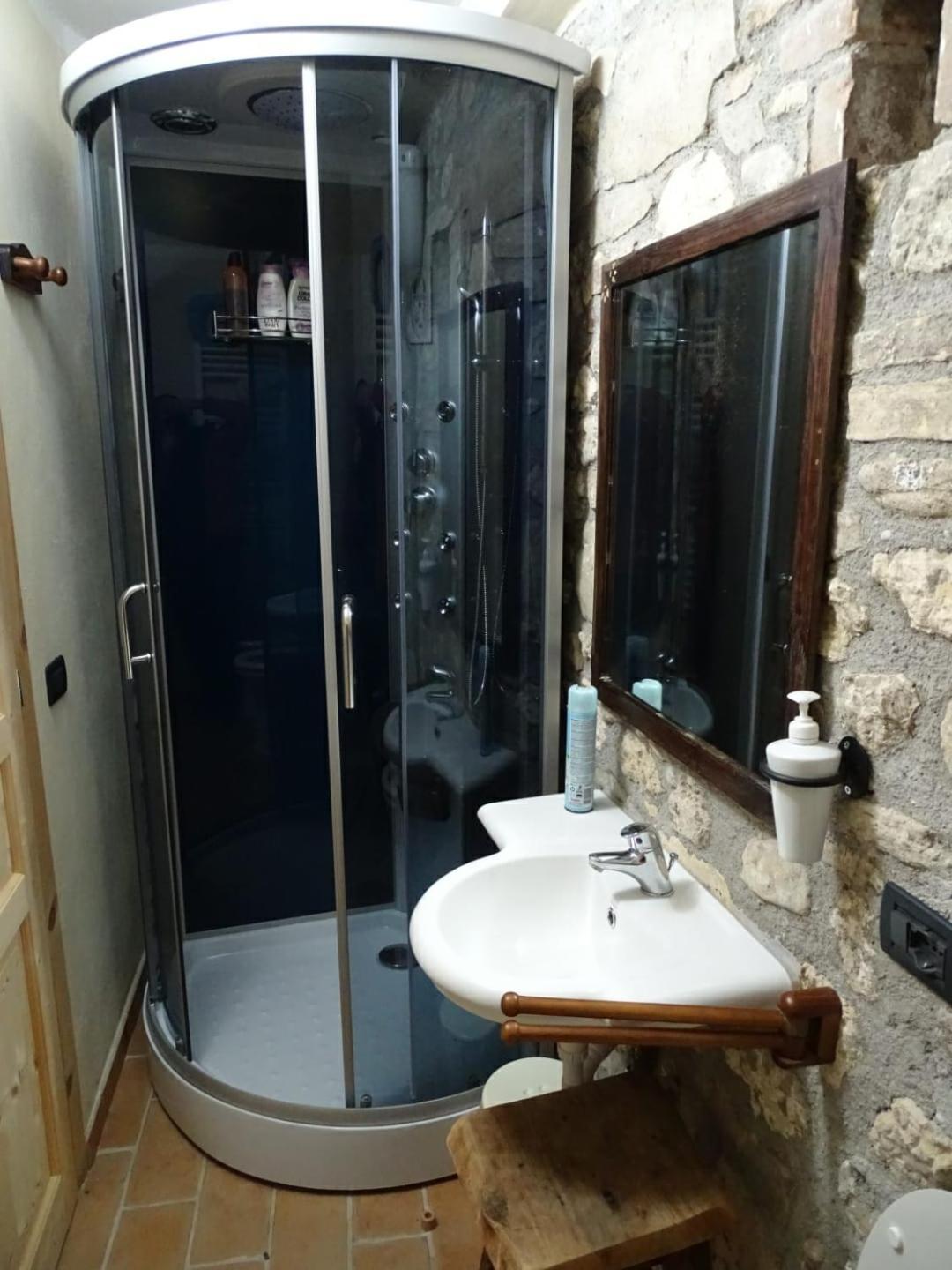 Giardino Casa Selciata Apartment Calvi dell' Umbria Phòng bức ảnh